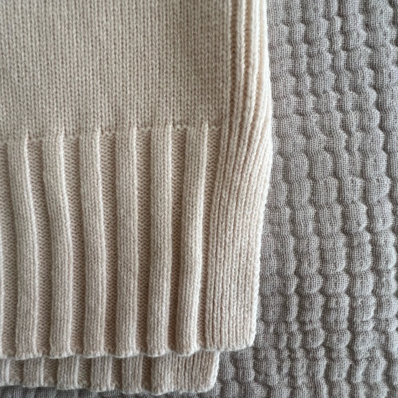 UNIQLO Wool Sweater - Comptoir des Cotonniers NWT - Picture 4 of 5